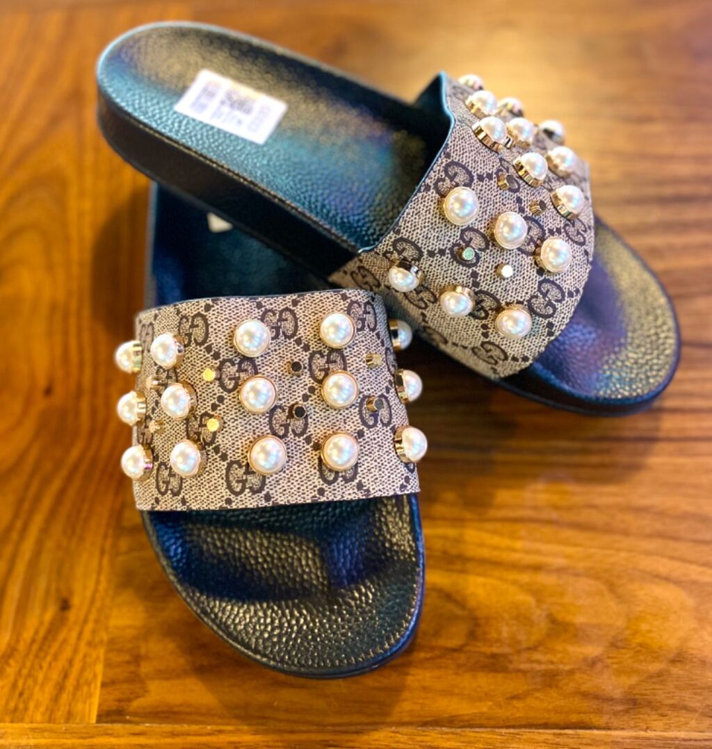 GG Supreme Pearl Monogram Slides