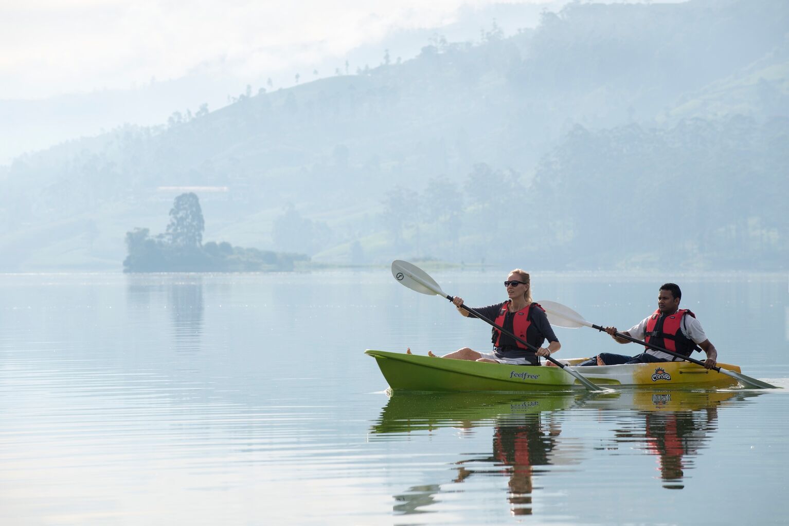 Kayaking on Castlereagh lake