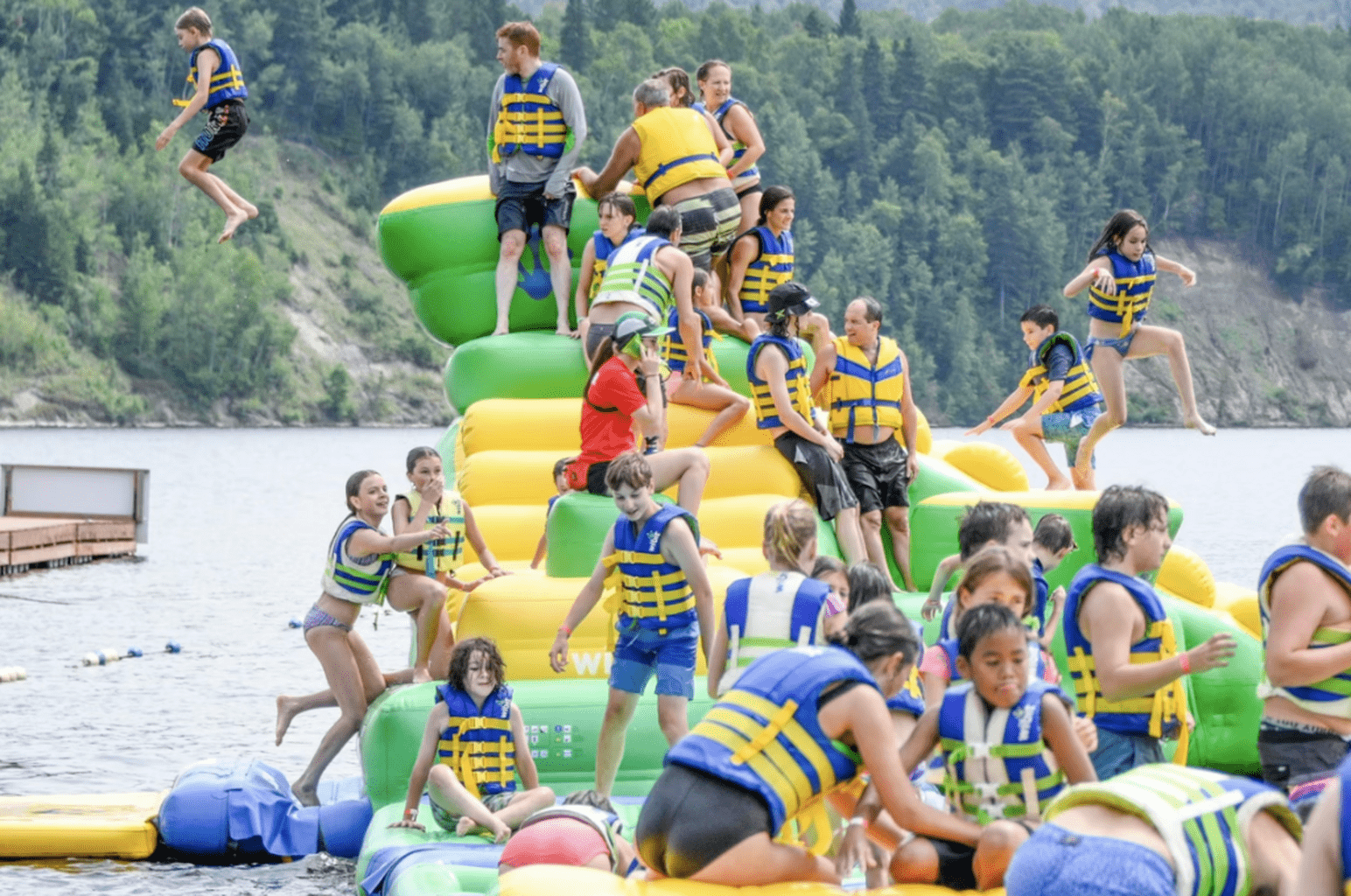 La pluie ne g&acirc;che pas la saison au Parc Octopus
