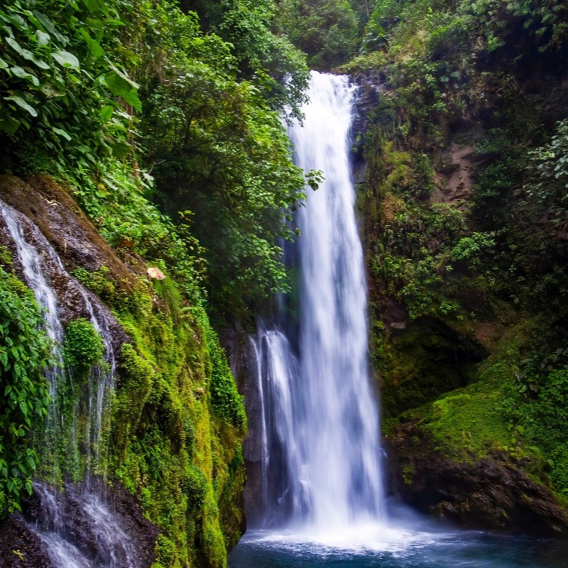 Best Waterfalls in Costa Rica