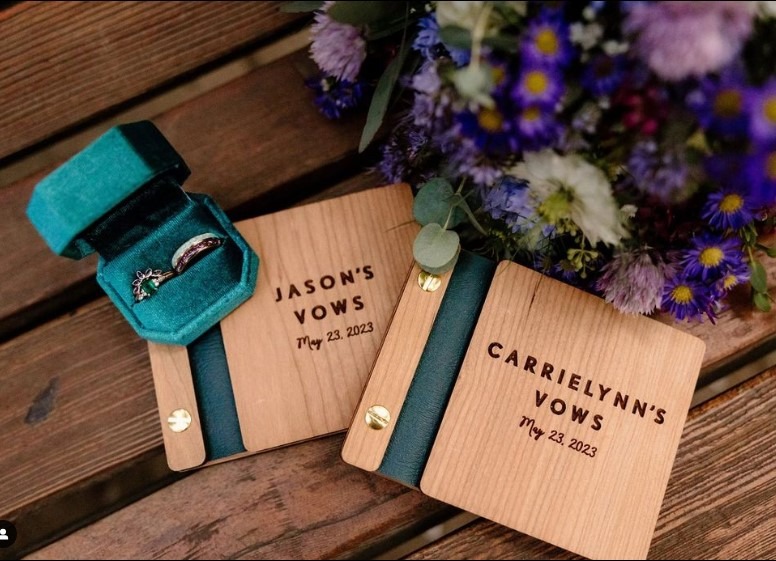 "Carrielynn & Jason" Vow Books