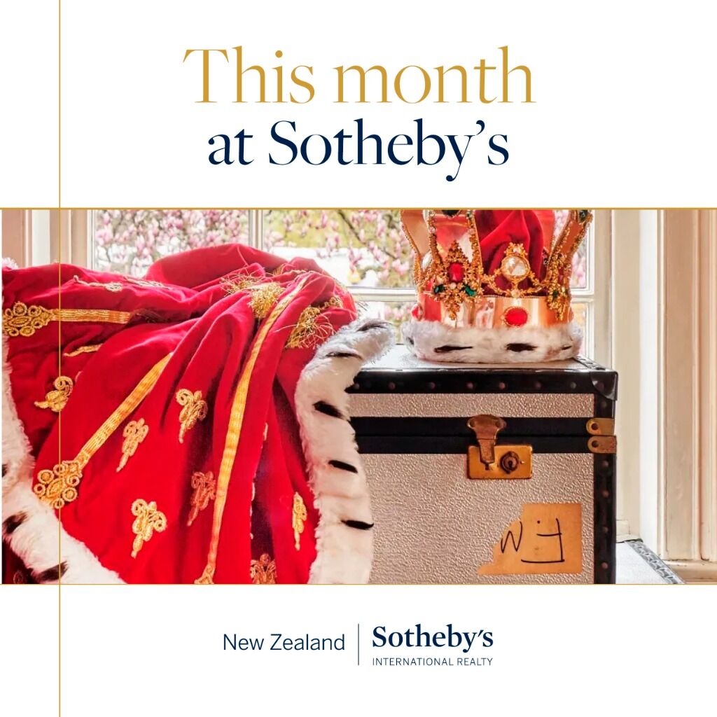 This month at Sotheby's - 𝗙𝗿𝗲𝗱𝗱𝗶𝗲 𝗠𝗲𝗿𝗰𝘂𝗿𝘆