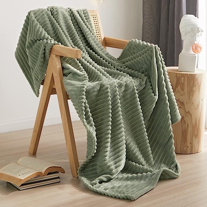 Warm textured blanket