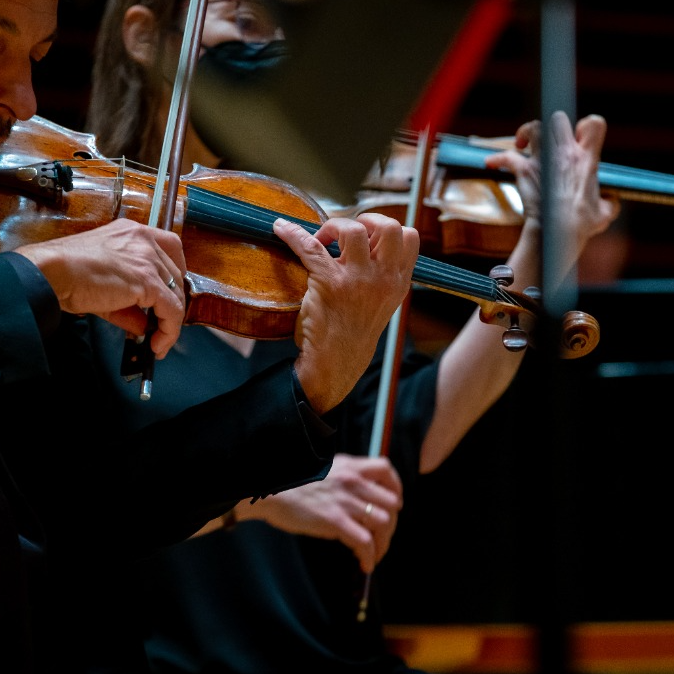 Stream with Apple Classical