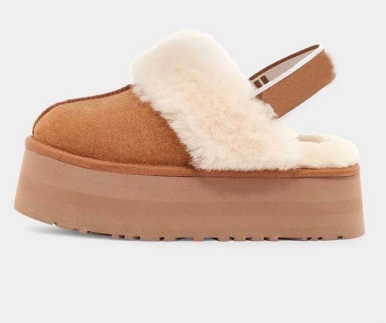 UGGS Tan Funkette