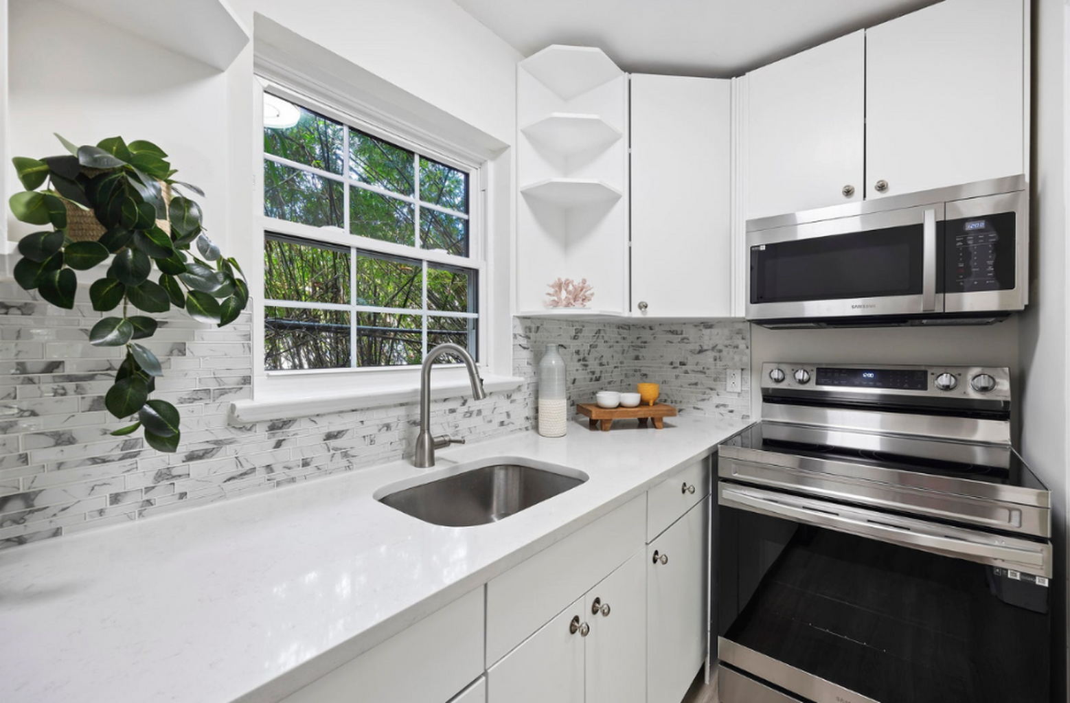  640 Cornell Street C34, Charleston, SC 29407