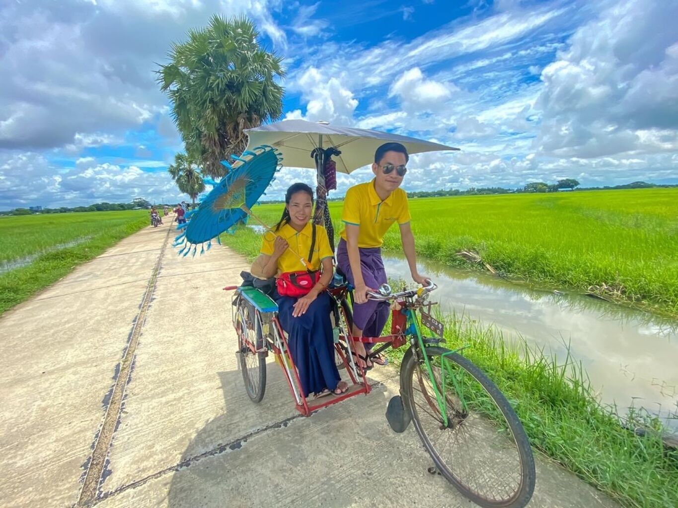 Half Day RickShaw Riding in Dala Small Town