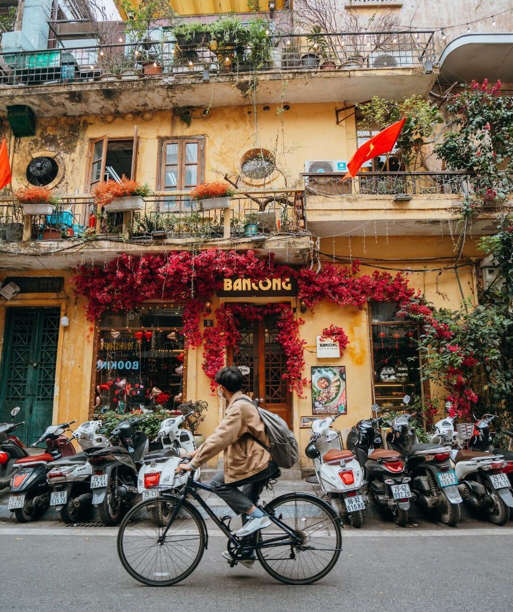 BUS TRANSFER FROM HANOI