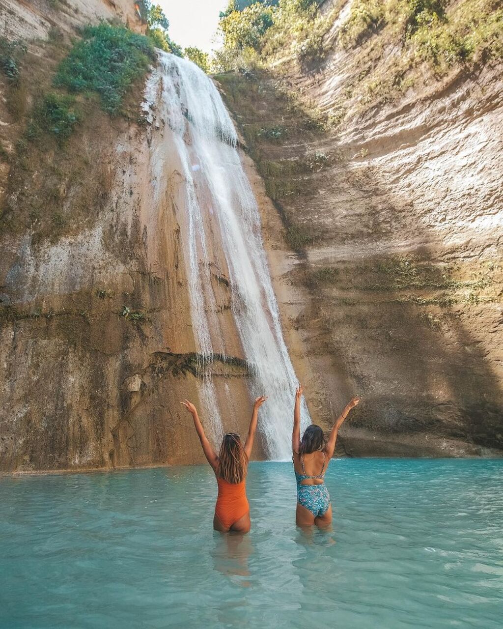 Moalboal Island Hopping Tour + Canyoneering