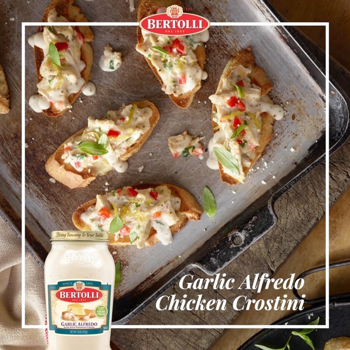 Savory Garlic Alfredo Chicken Crostini