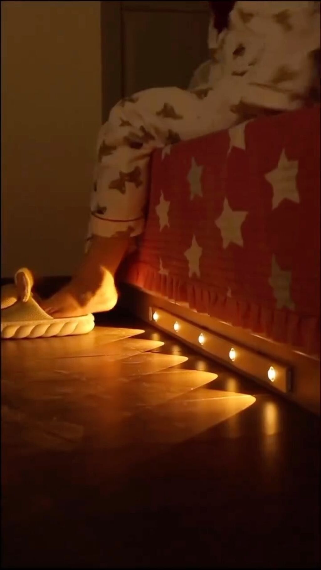 MOTION SENSOR LED LIGHTS