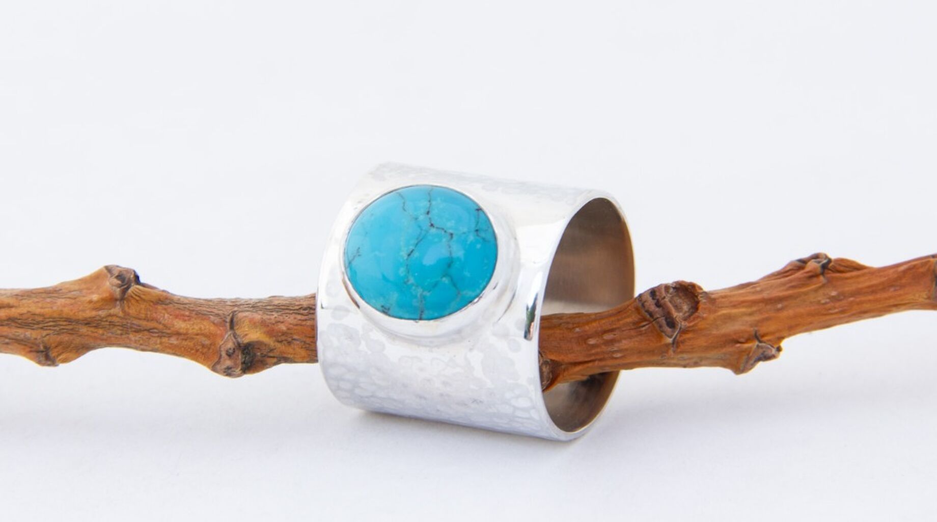 Commission a piece of jewellery