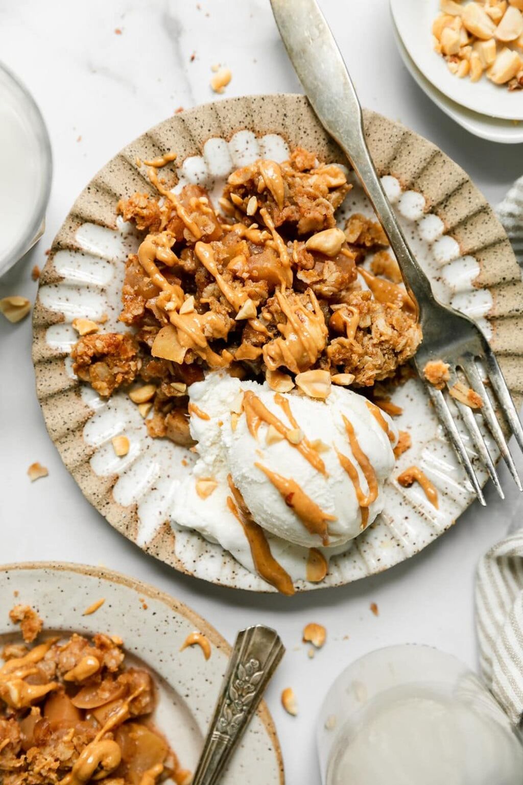 Peanut Butter Apple Crumble