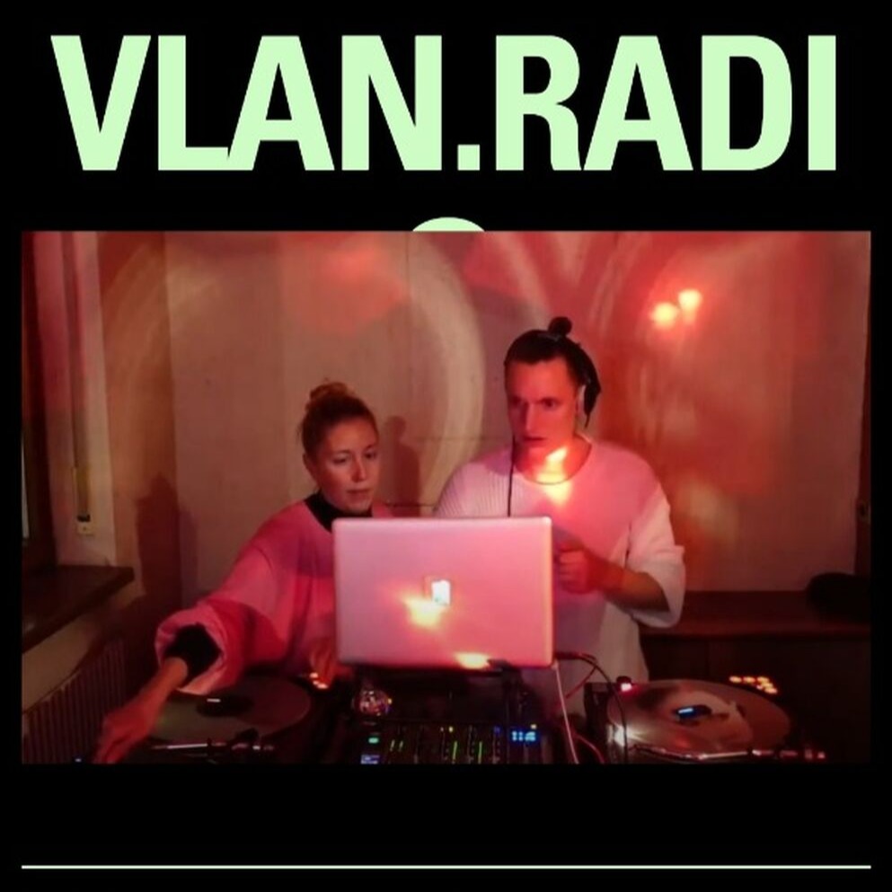 vlan.radio H∆NN∆ x D!ZZY DEE 26.11.21