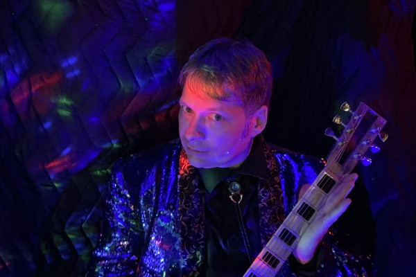 Exclusive Videos: Watch the new video by Conan Neutron and the Secret Friends!