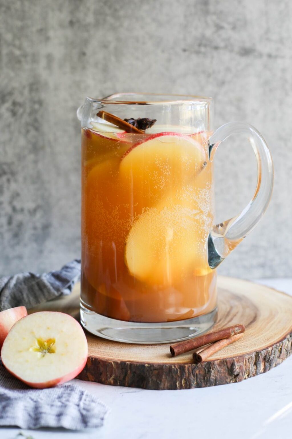 Apple Cider Sangria (Sat Reel)