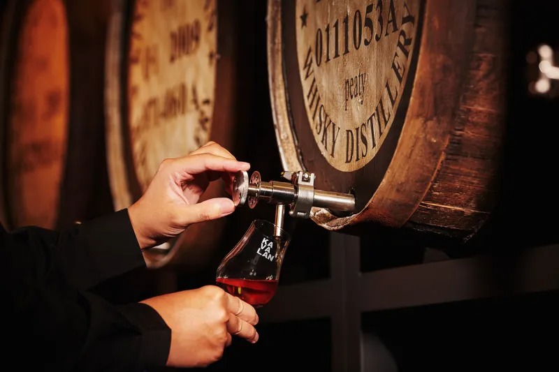 Yilan Highlights: Whisky Distillery, Traditional Arts Center, Museum & Hot Spring