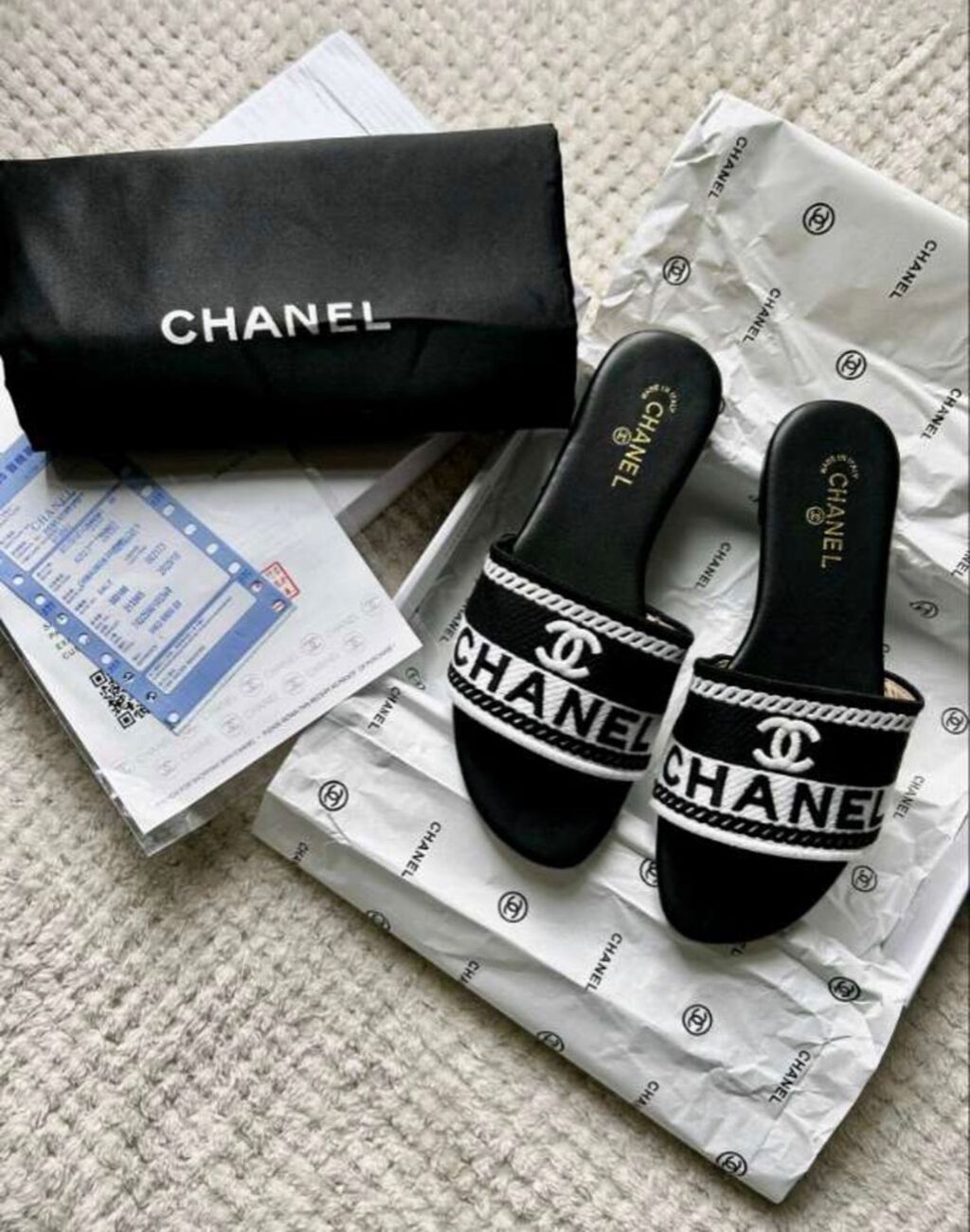 Chanel slides