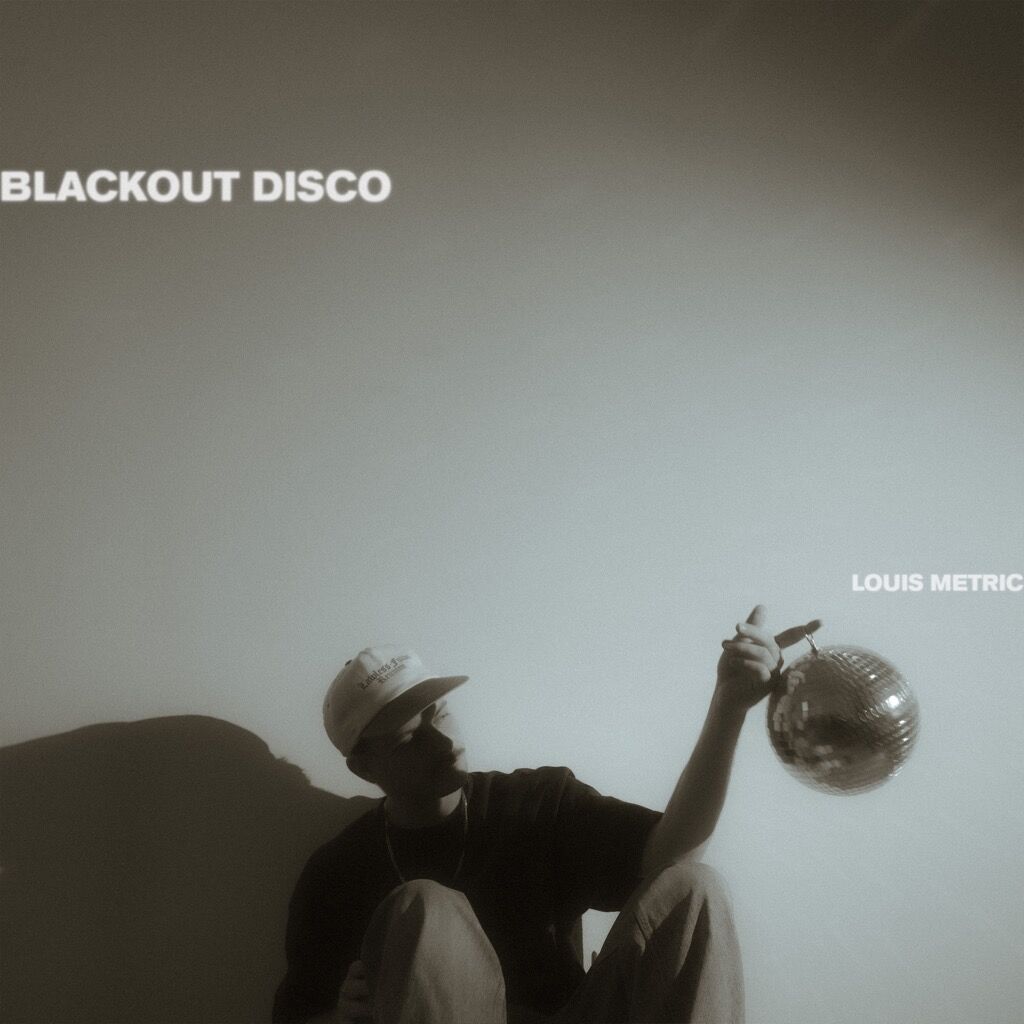STREAM BLACKOUT DISCO