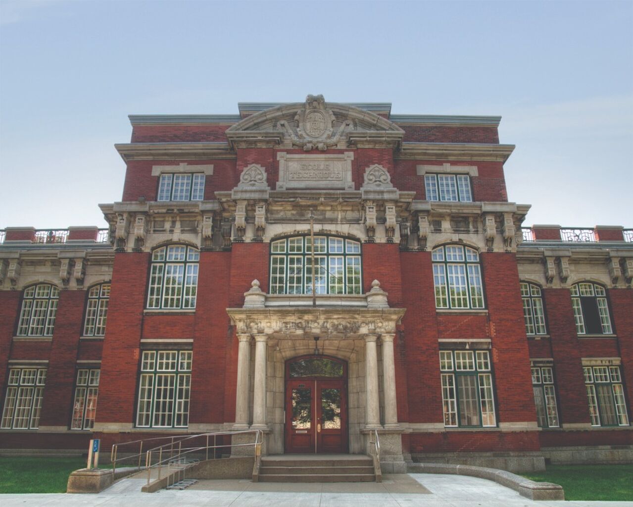 L'&Eacute;cole de danse de Qu&eacute;bec