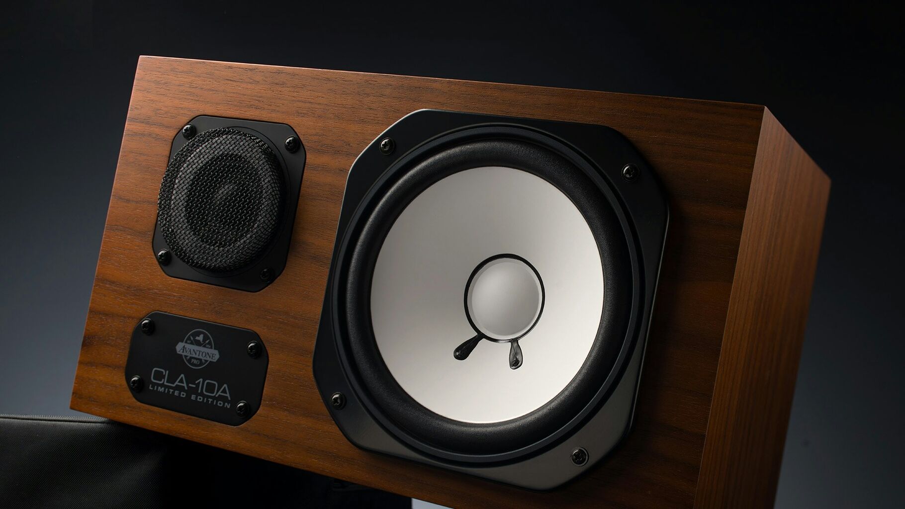 CLA-10A Limited Edition