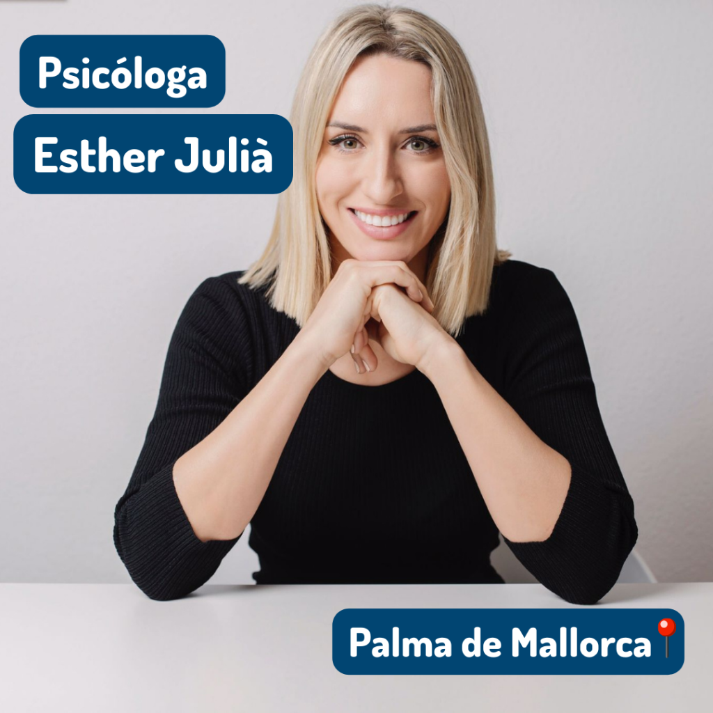 PEDIR CITA CON ESTHER JULI&Agrave;