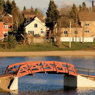 Small Ontario town to sell off plots of land for just $10