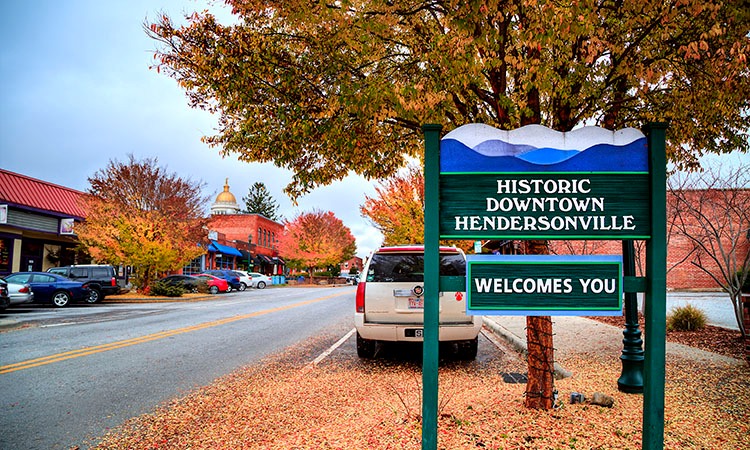 Hendersonville Voted One of the Quaintest Small Towns in NC