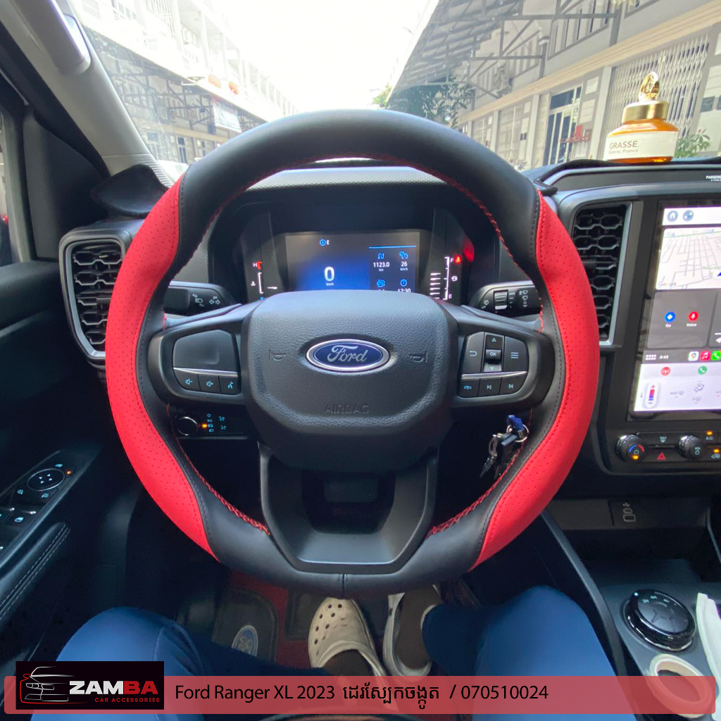 Ford Ranger XL ដេរស្បែកចង្កូត