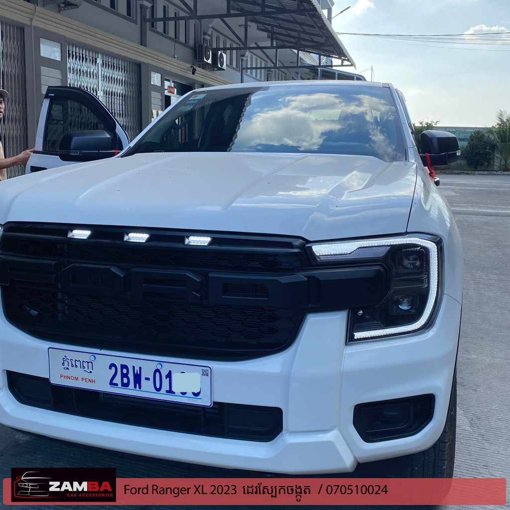 Ford Ranger XL ដេរស្បែកចង្កូត