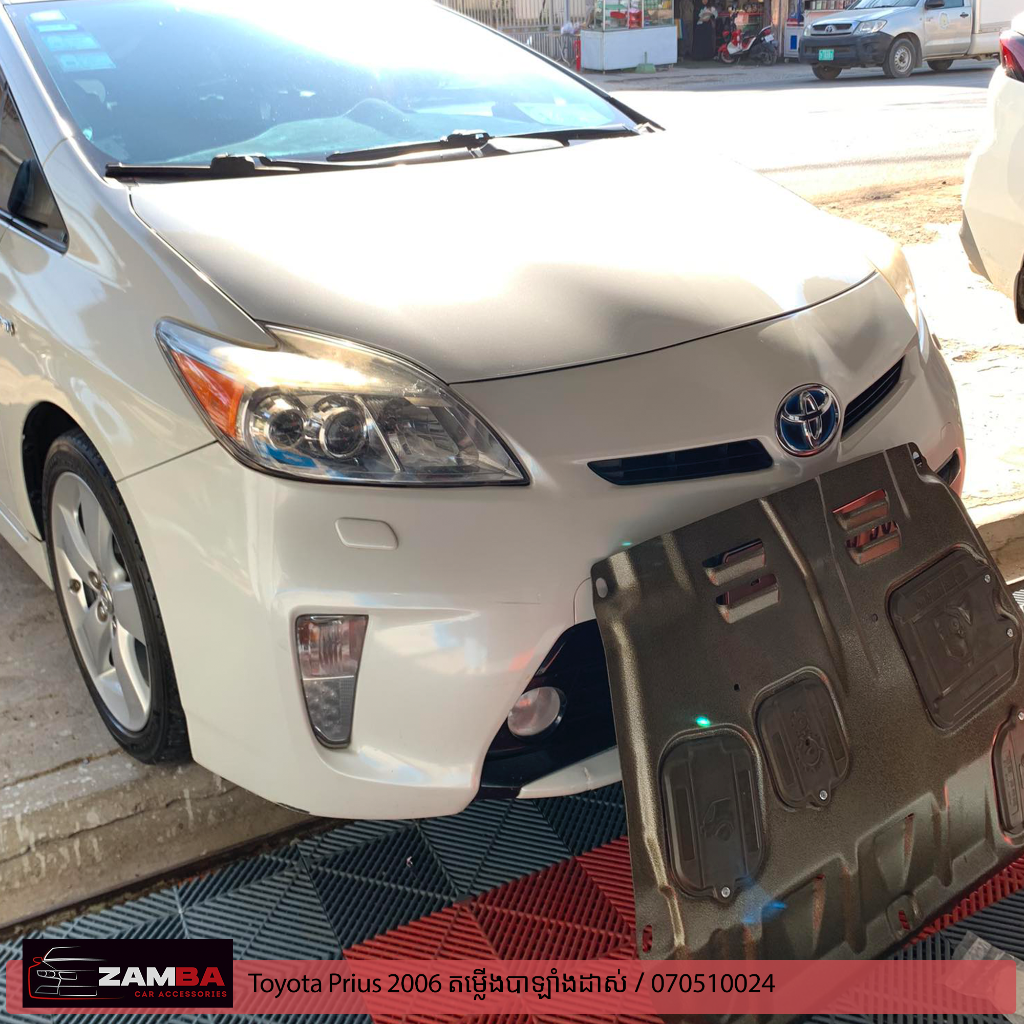 Toyota Prius 2010 តម្លើងបាឡាំងដាស់