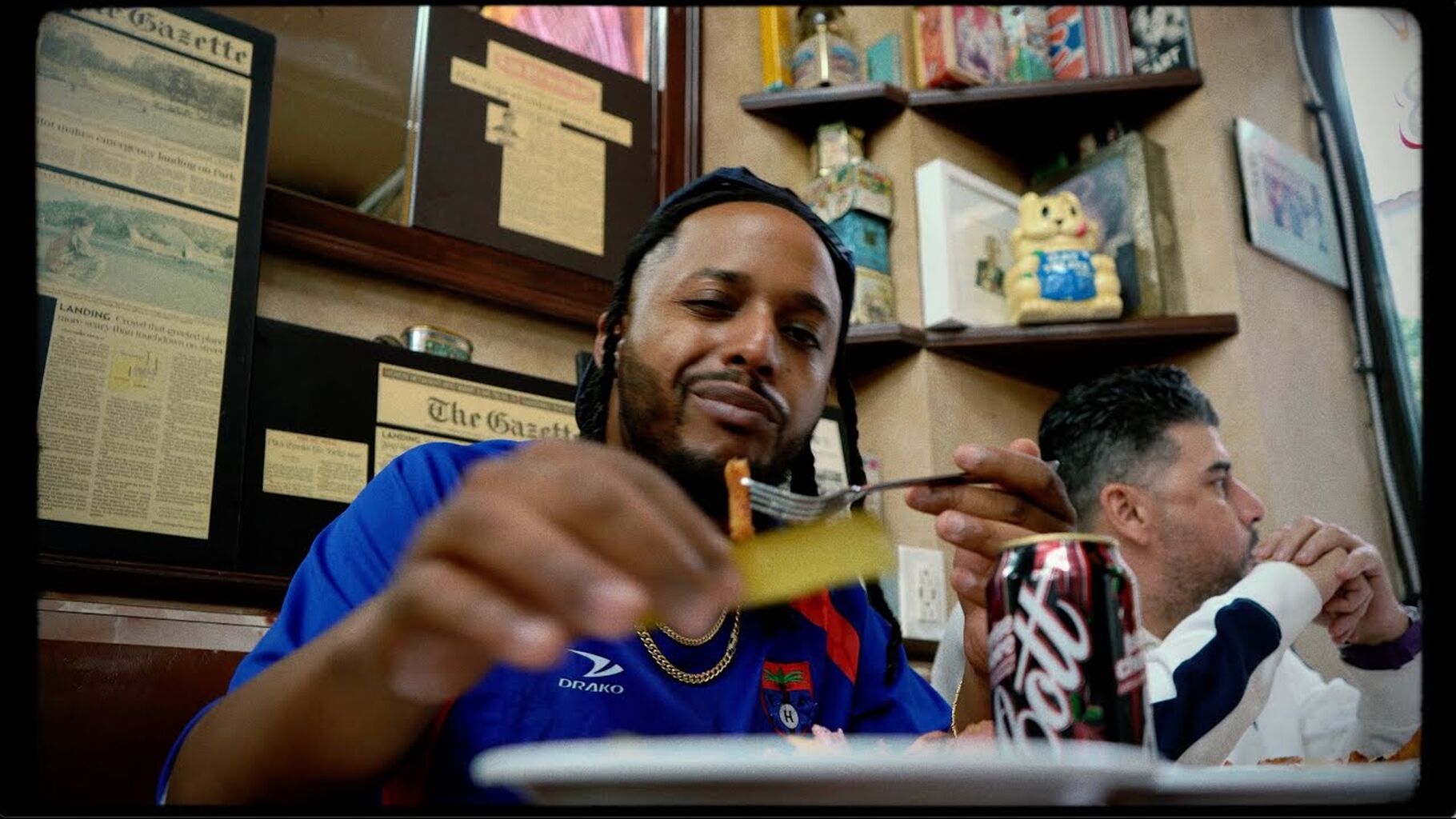 Obia le Chef & Cotola '' Moonwalk '' Clip officiel
