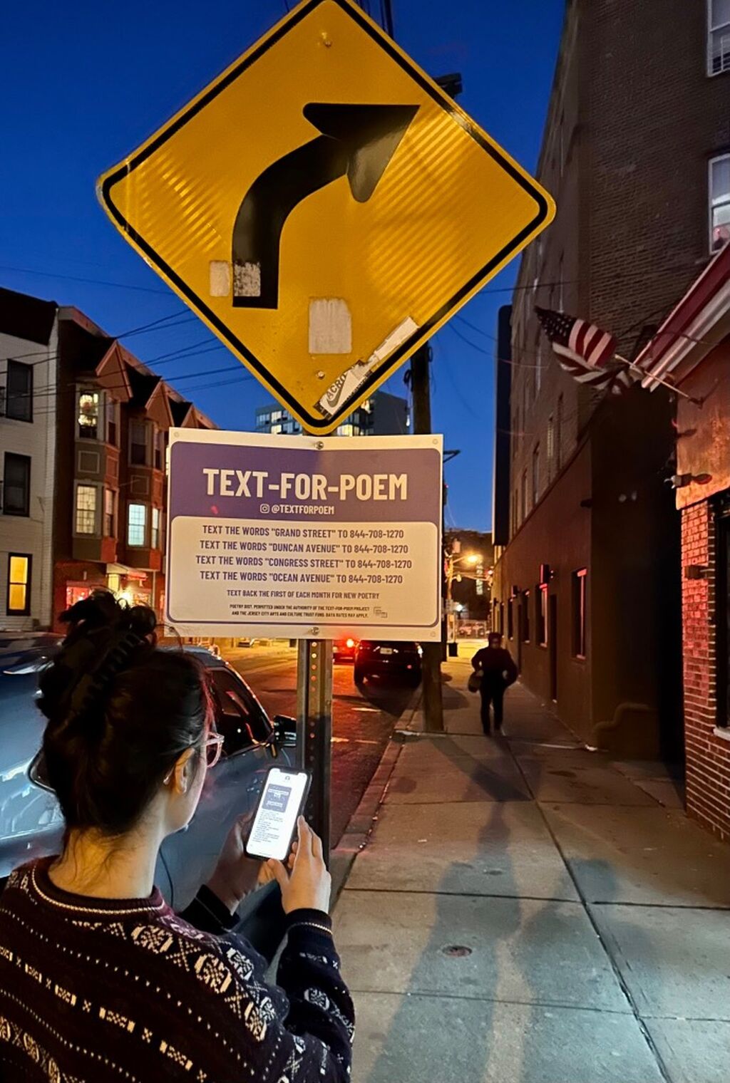 Text-For-Poem: The Local Art Project That Sends Poetry To Your Phone