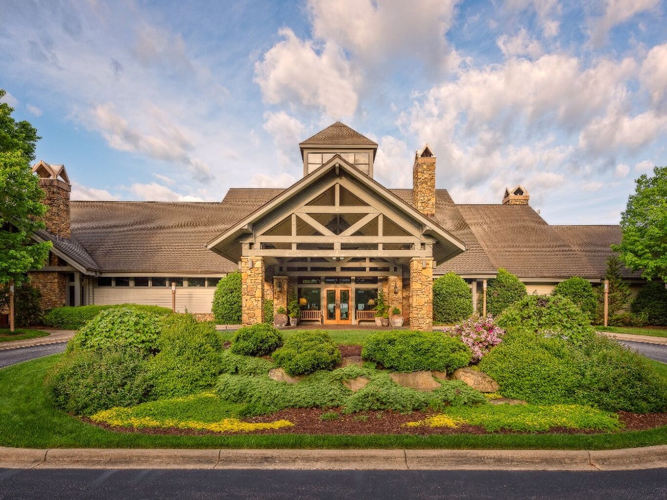 Champion Hills Top-Ranked Clubhouse