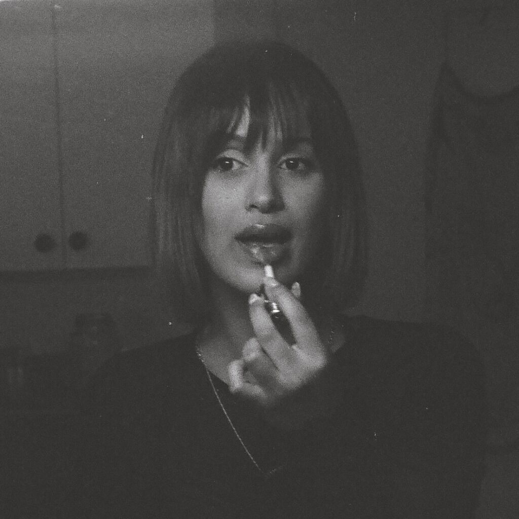 🎧 LISTEN TO "QUARTER LIFE CRISIS" 🎧 