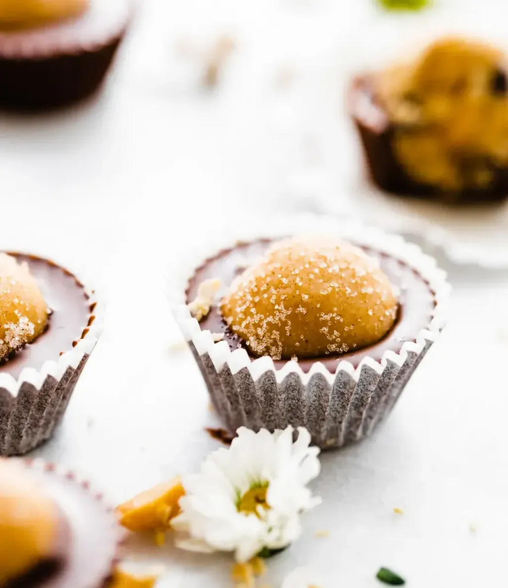 Vegan Edible Cookie Dough Chocolate Cups