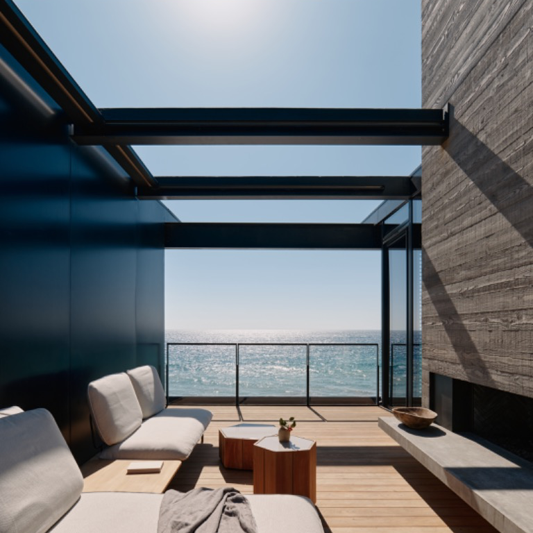 Carbon Beach House