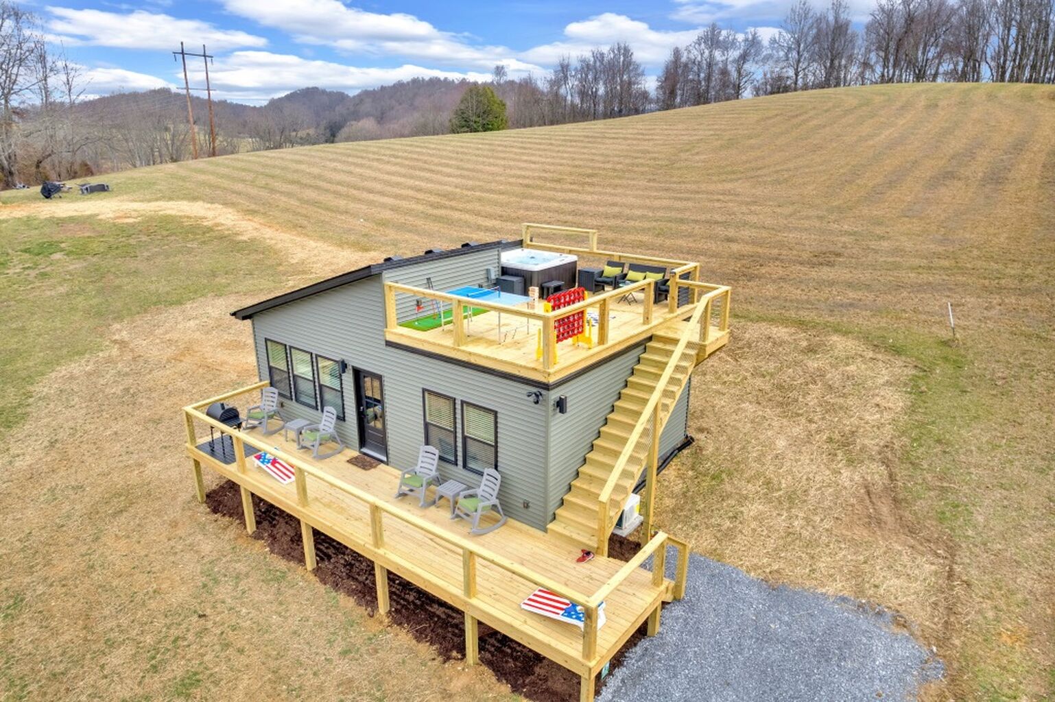(Airbnb) *Spectacular* New 