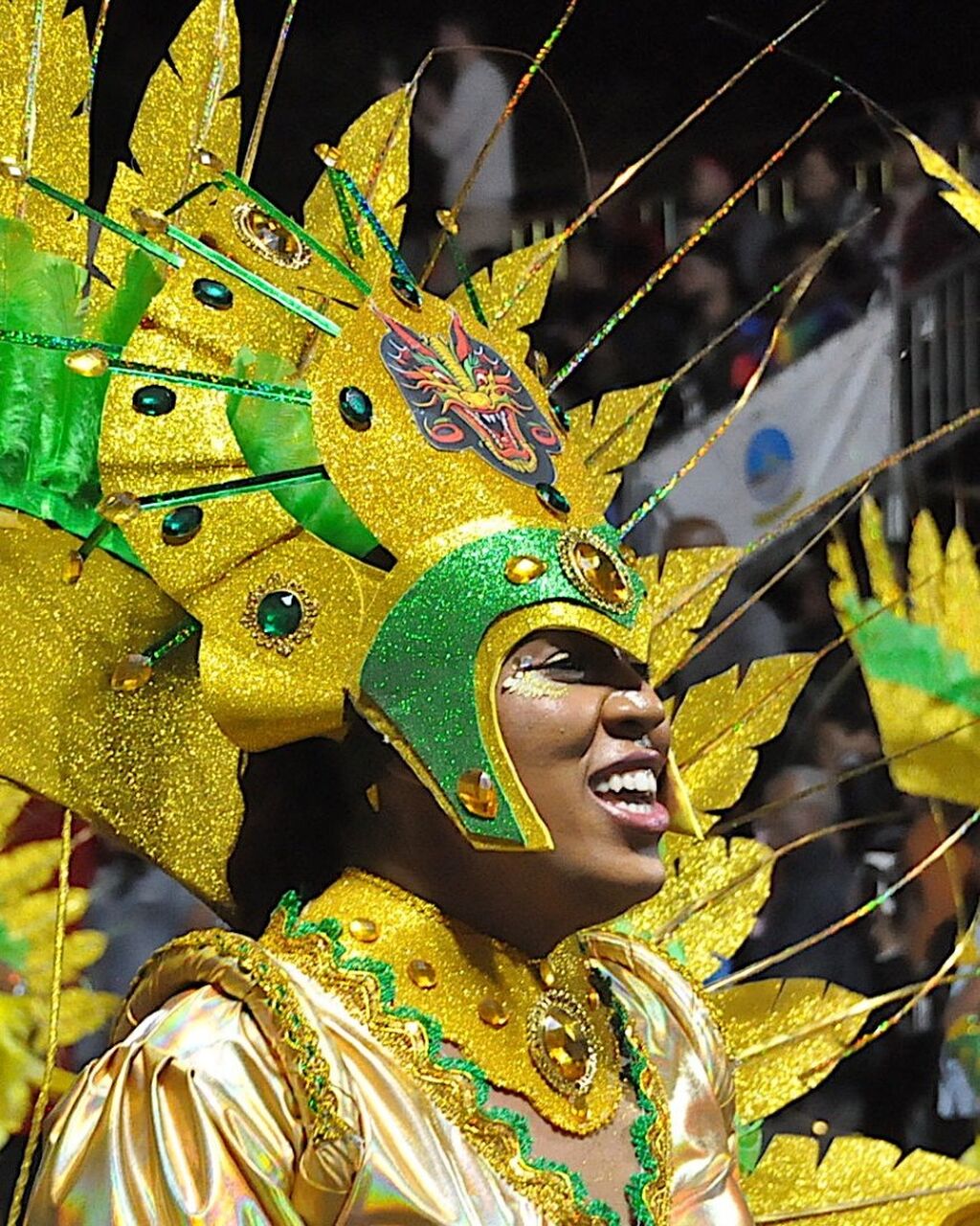 Carnaval de Mindelo : o&ugrave; se niche donc son &acirc;me cap-verdienne ?