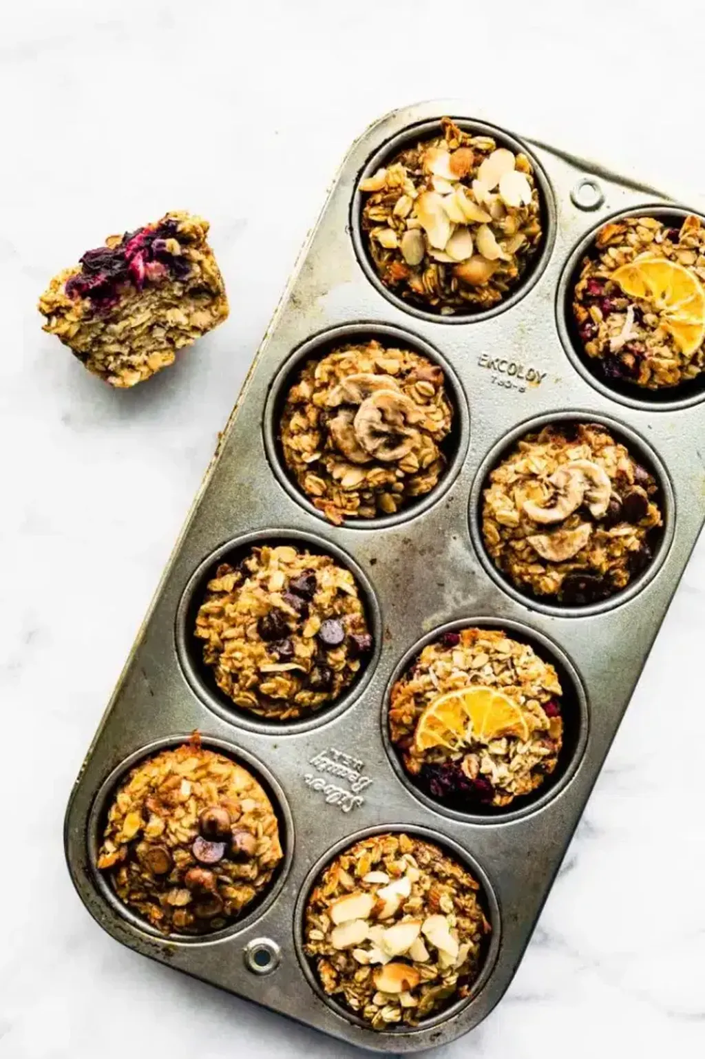 Baked Oatmeal Cups (3 Ways)