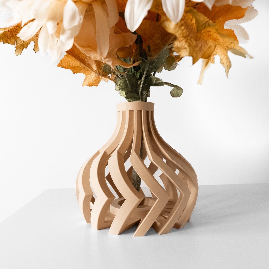 The Lovi Short Vase