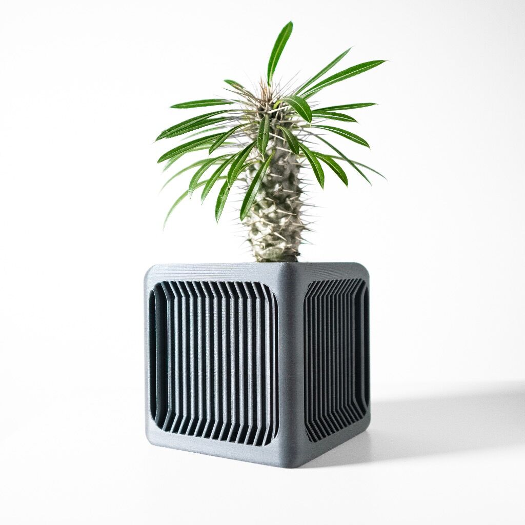 The Rovo Square Planter