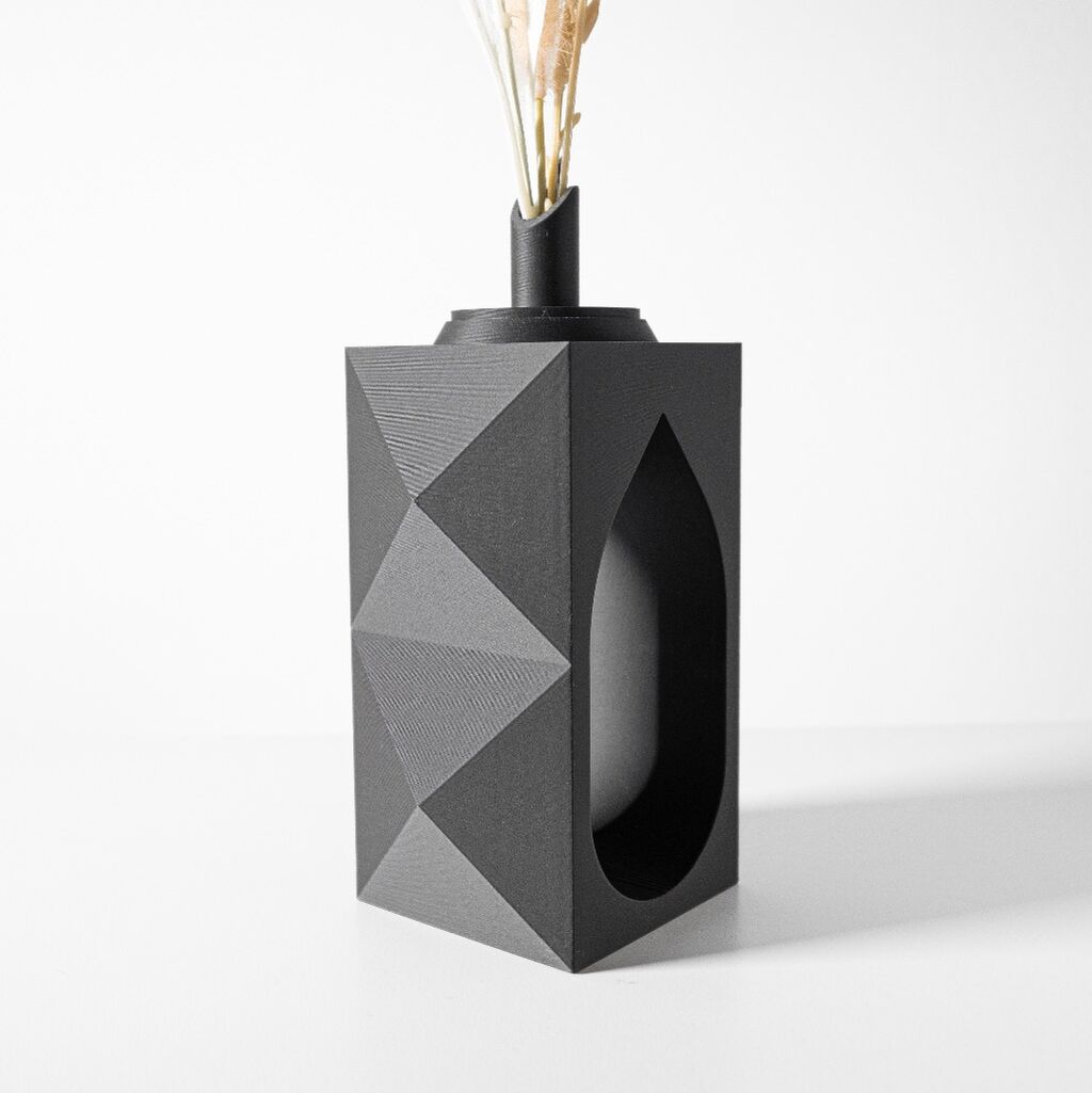 The Lati Vase