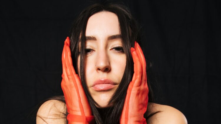 Elohim Shares Captivating Single "Tiny Human" Ahead of Upcoming Album - This Song Is Sick