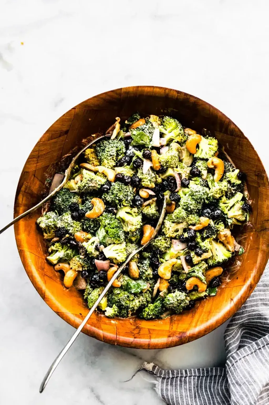 Healthy Broccoli Salad