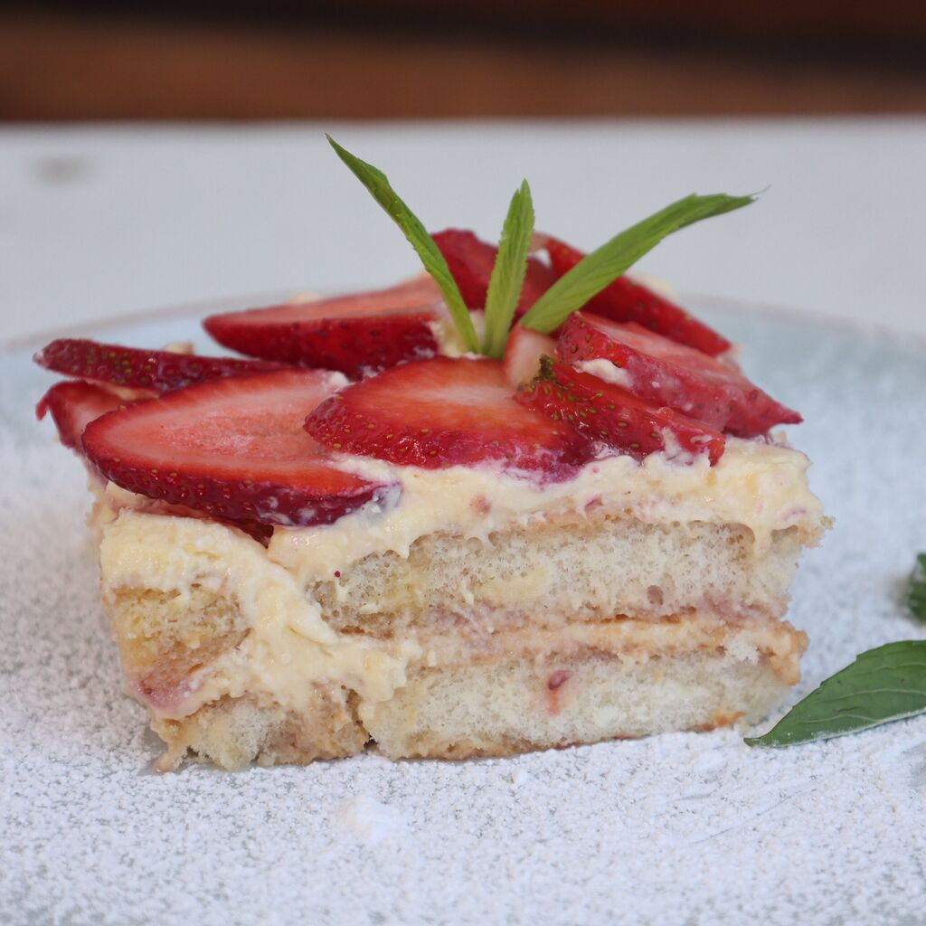 Strawberry Tiramisu