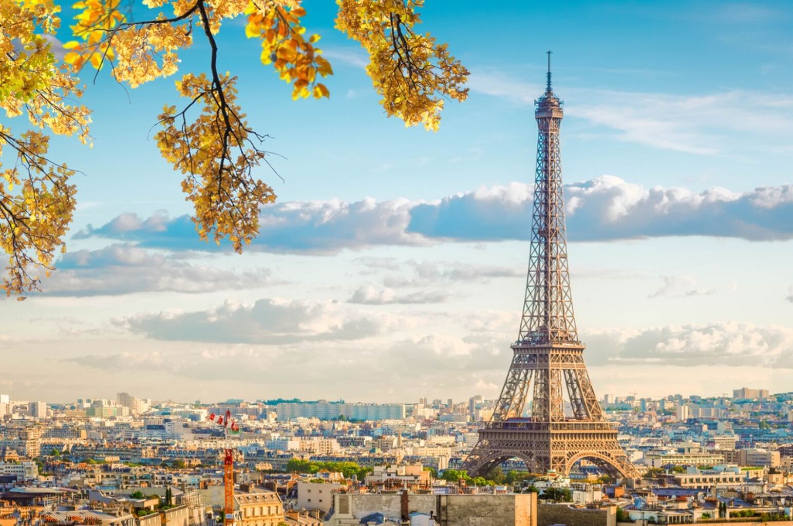 Classic Walking Tour in Paris, Notre-Dame, Place du Louvre, La Conciergerie