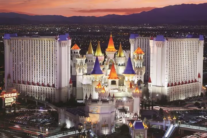🏰 Excalibur Hotel & Casino &spades;️ 
