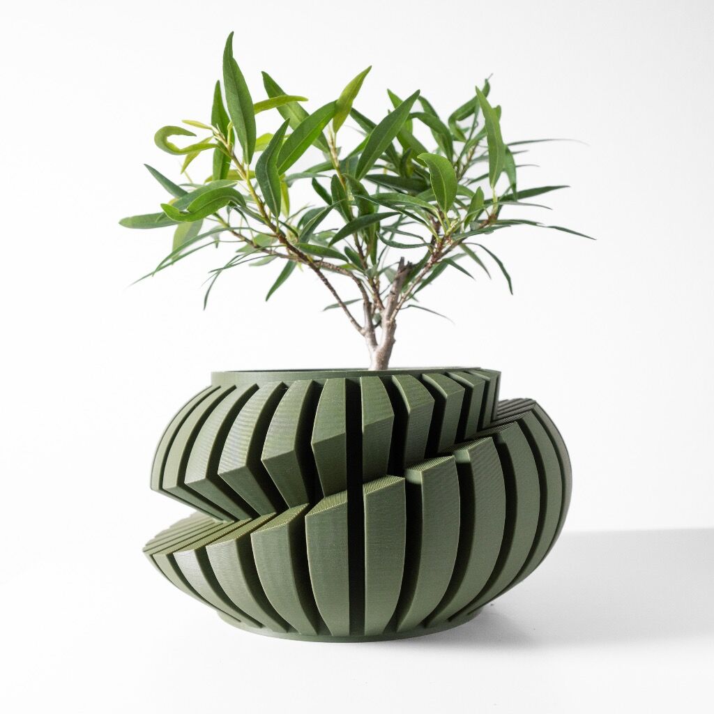 The Luxira Planter Pot