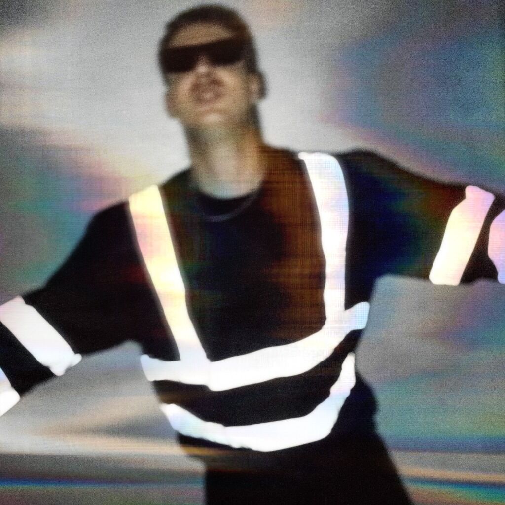 SNEAK PEEK: DIVE INTO "EVERYDAY" IN THE MIX - APPLE MUSIC EXCLUSIVE - NOW UP